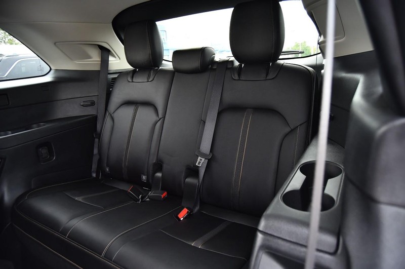 Mazda CX-90 Vehicle Image 24