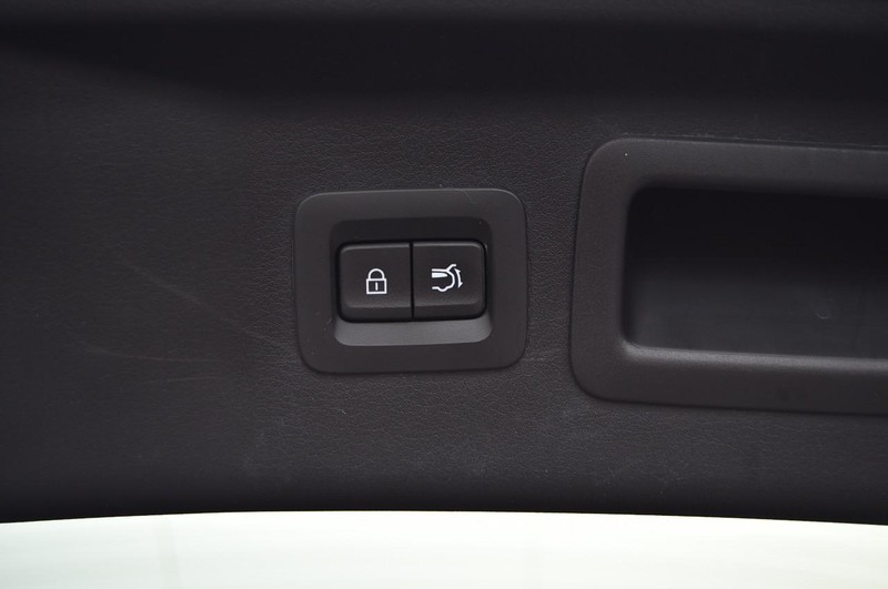 Mazda CX-90 Vehicle Image 26