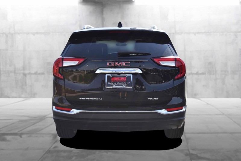 GMC Terrain Vehicle Full-screen Gallery Image 6