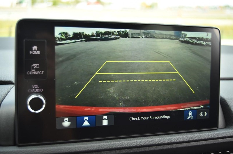 Honda CR-V Hybrid Vehicle Full-screen Gallery Image 13