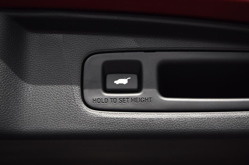 Honda CR-V Hybrid Vehicle Full-screen Gallery Image 29