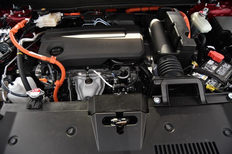 Honda CR-V Hybrid Vehicle Full-screen Gallery Image 30