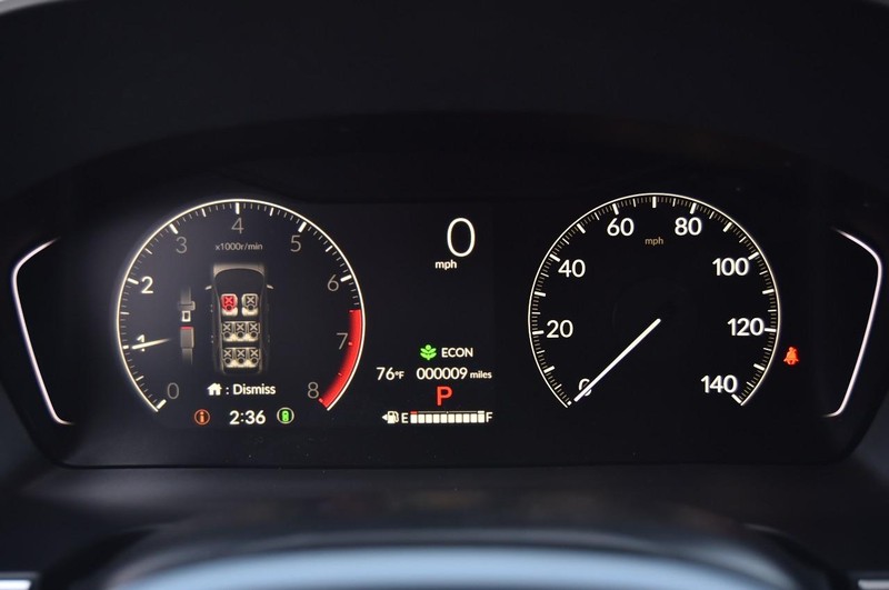 Honda Pilot Vehicle Full-screen Gallery Image 12