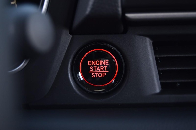 Honda Pilot Vehicle Full-screen Gallery Image 16