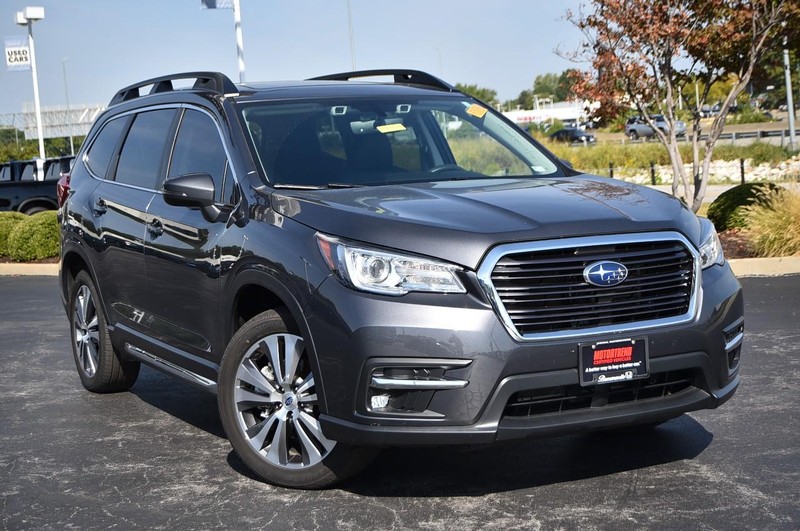 Subaru Ascent Vehicle Image 02