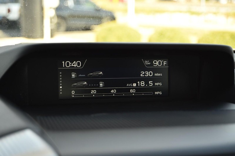 Subaru Ascent Vehicle Image 15