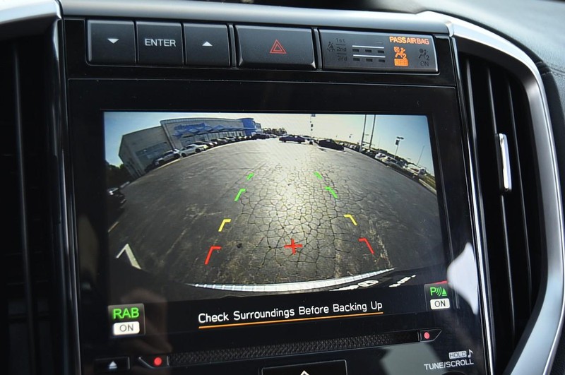 Subaru Ascent Vehicle Image 16