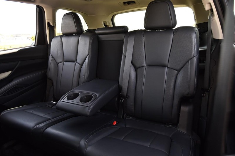 Subaru Ascent Vehicle Image 26