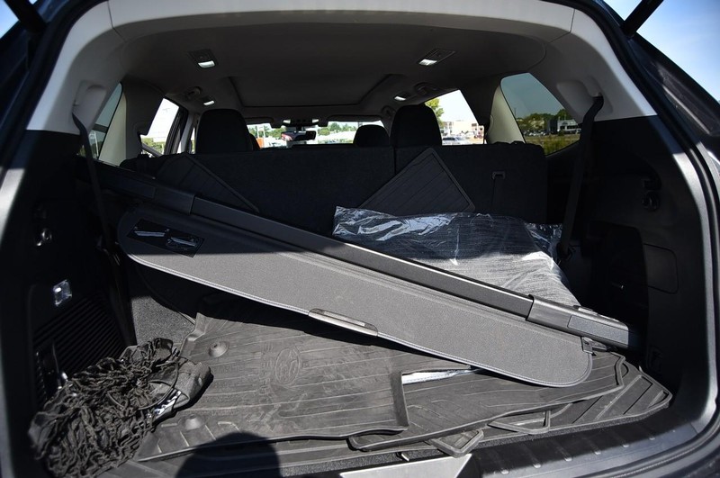 Subaru Ascent Vehicle Image 30