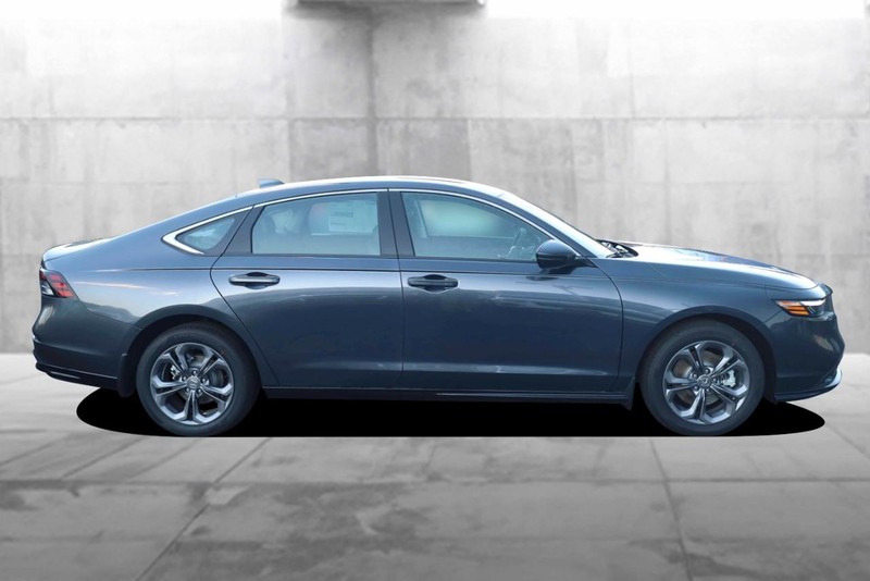 Honda Accord Hybrid Vehicle Image 05