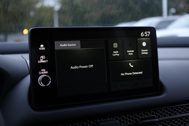 Honda HR-V Vehicle Full-screen Gallery Image 11