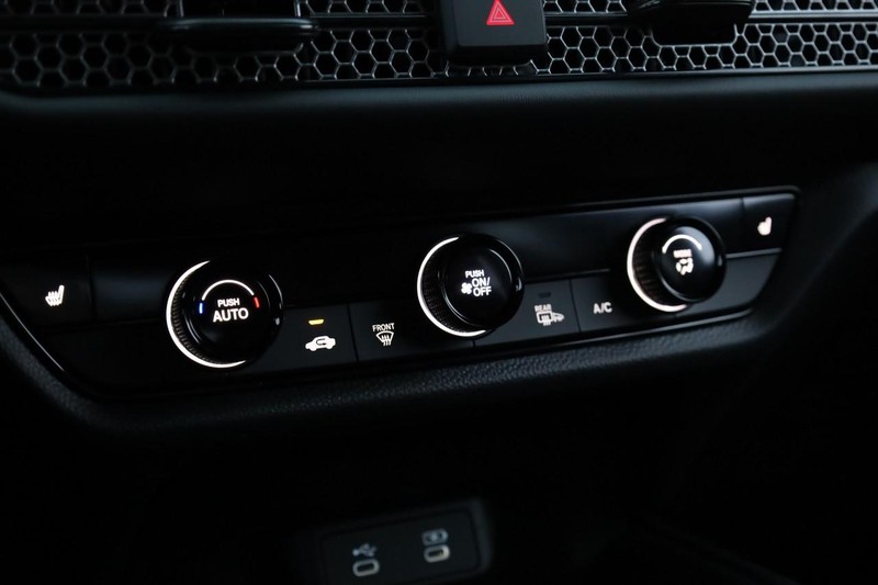 Honda HR-V Vehicle Full-screen Gallery Image 13