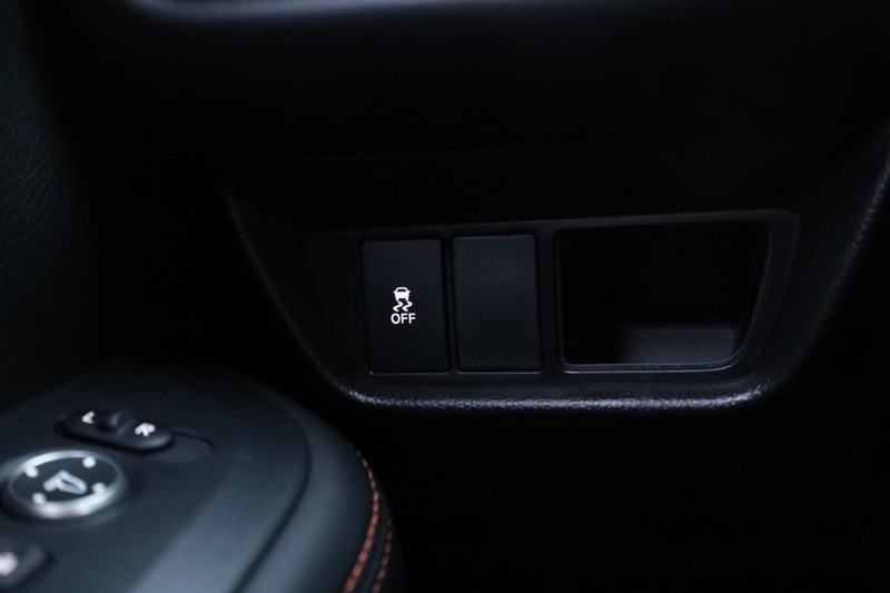 Honda HR-V Vehicle Full-screen Gallery Image 18