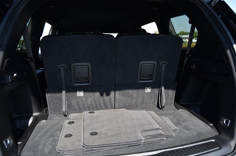 Jeep Grand Cherokee L Vehicle Image 27