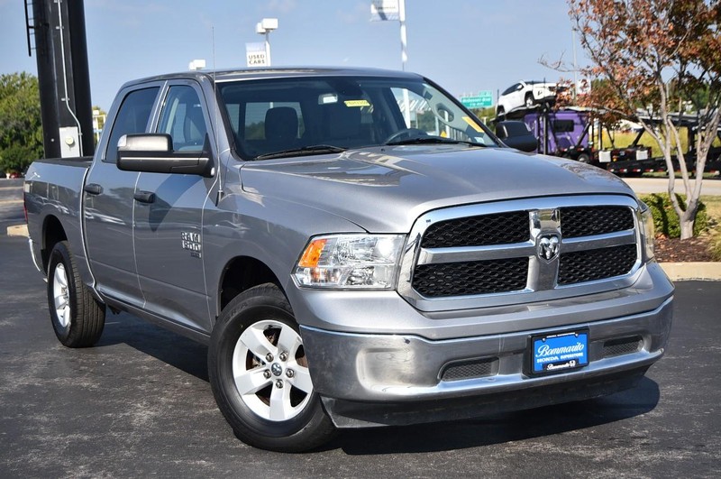 Ram 1500 Classic Vehicle Image 02