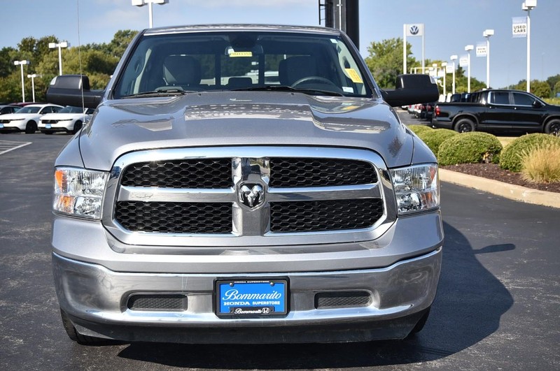 Ram 1500 Classic Vehicle Image 04