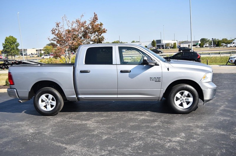 Ram 1500 Classic Vehicle Image 05