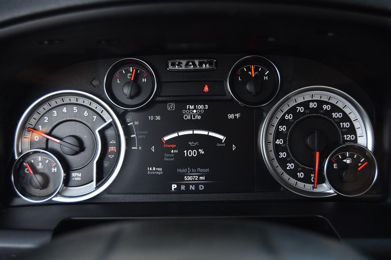 Ram 1500 Classic Vehicle Image 12
