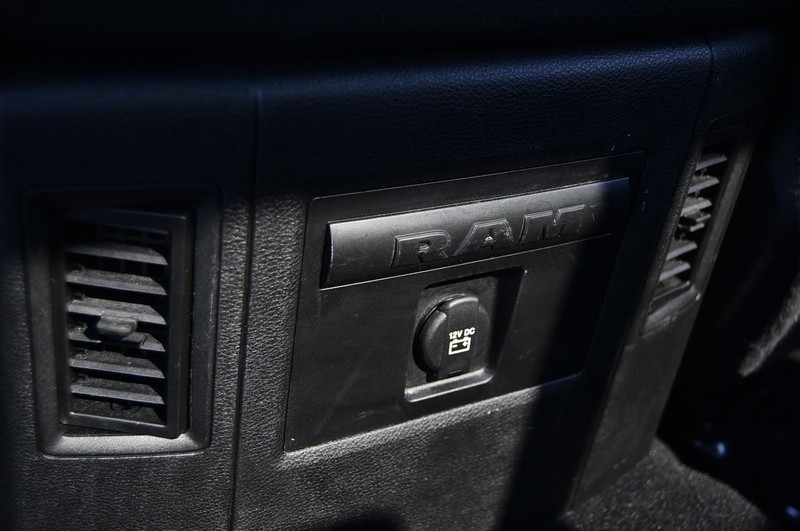 Ram 1500 Classic Vehicle Image 23