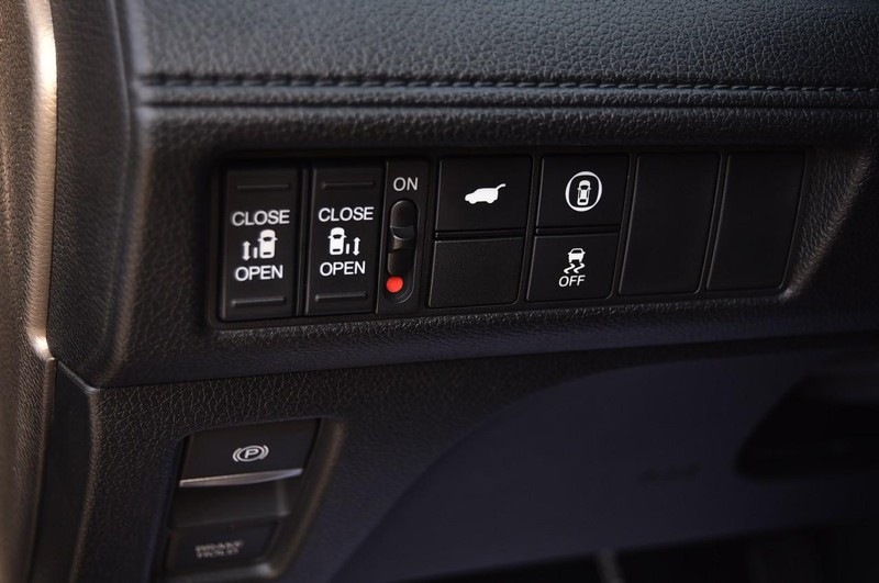 Honda Odyssey Vehicle Image 11