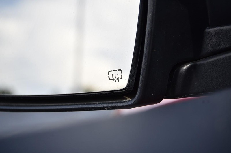 Jeep Compass Vehicle Image 08