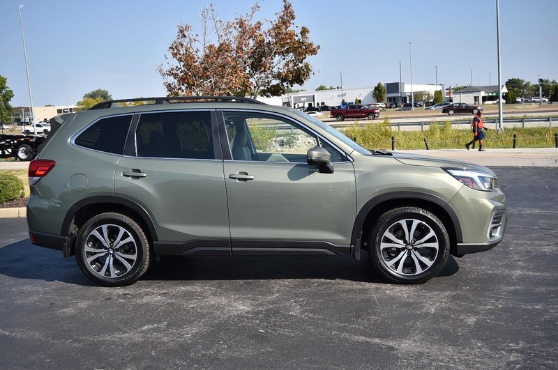 Subaru Forester Vehicle Image 05