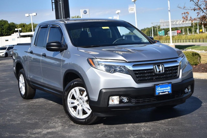 Honda Ridgeline Vehicle Image 02