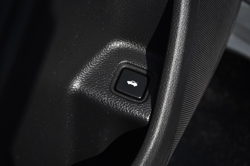 Honda Accord Sedan Vehicle Image 09