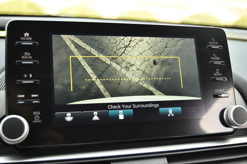 Honda Accord Sedan Vehicle Image 15