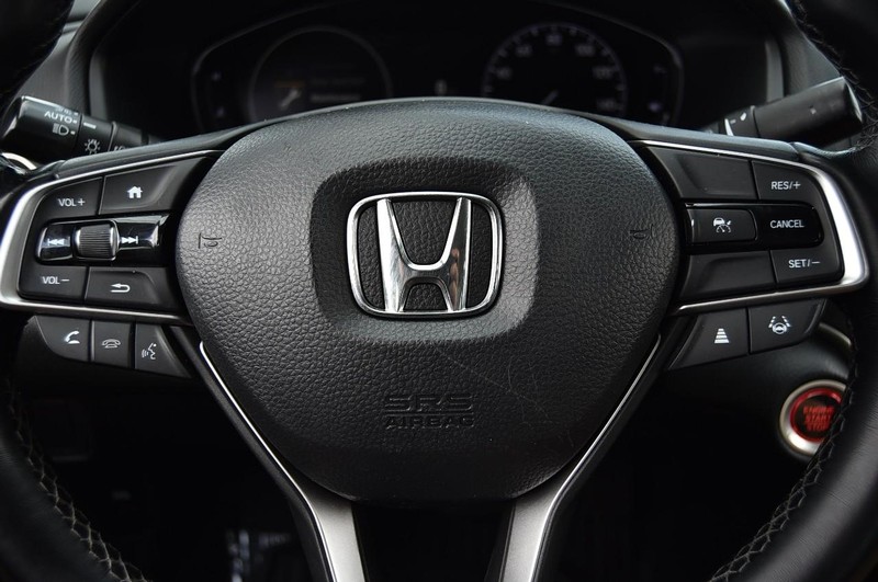 Honda Accord Sedan Vehicle Image 22