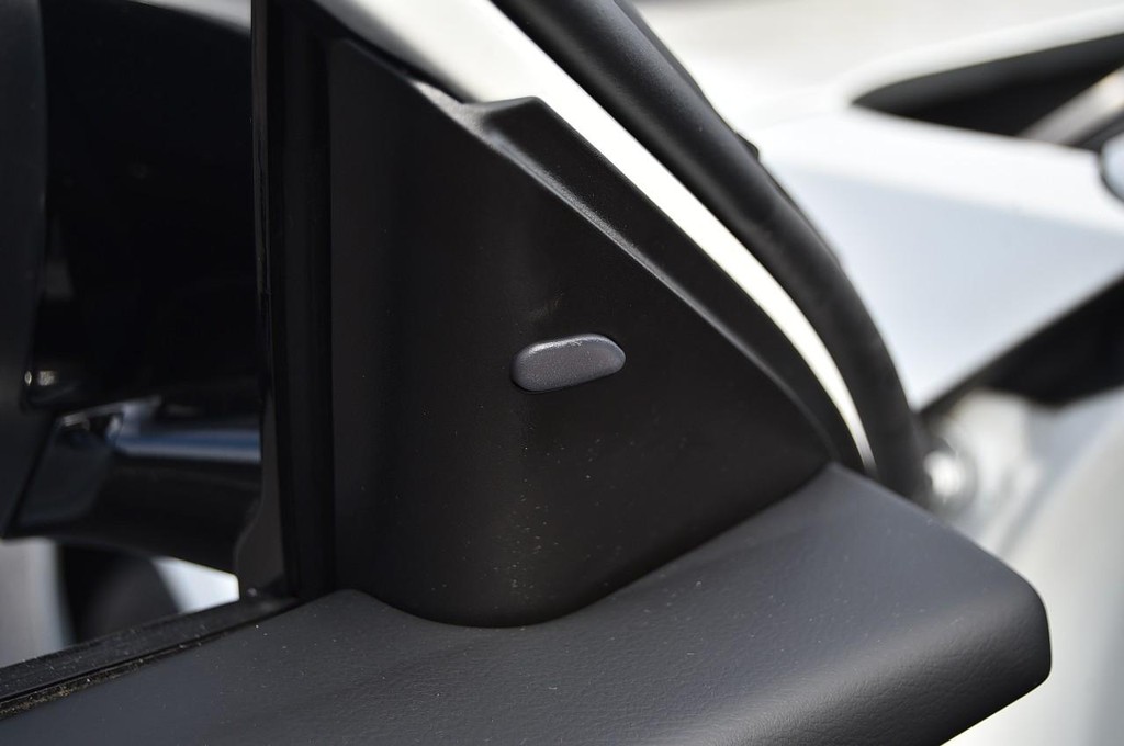 Nissan Altima Vehicle Image 09