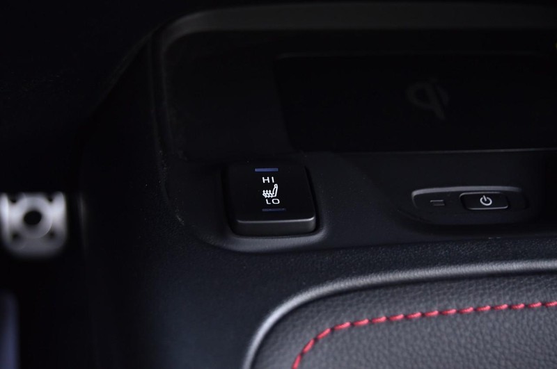 Toyota GR Corolla Vehicle Full-screen Gallery Image 15