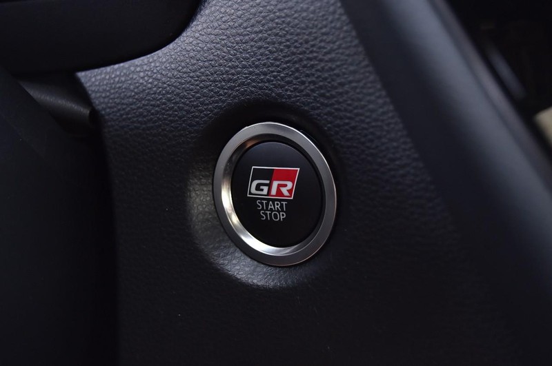 Toyota GR Corolla Vehicle Full-screen Gallery Image 19