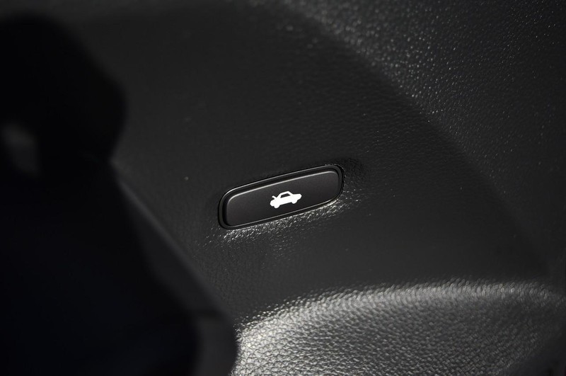 Honda Civic Sedan Hybrid Vehicle Image 09