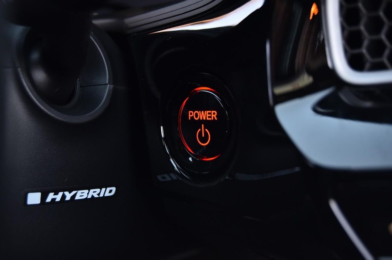 Honda Civic Sedan Hybrid Vehicle Image 19