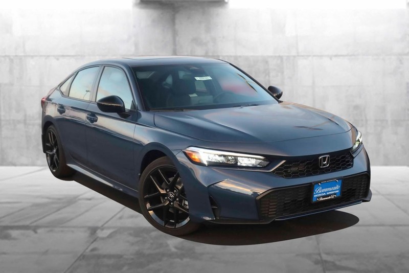 Honda Civic Sedan Hybrid Vehicle Full-screen Gallery Image 2