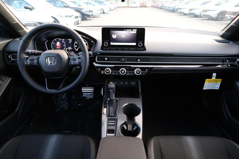 Honda Civic Sedan Hybrid Vehicle Full-screen Gallery Image 21