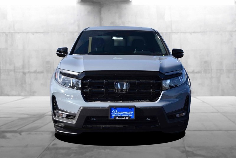 Honda Ridgeline Vehicle Image 04