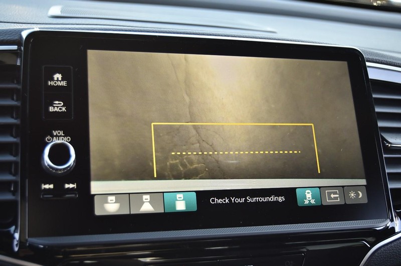 Honda Ridgeline Vehicle Image 17