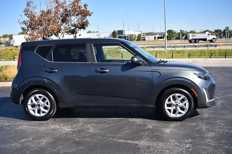 Kia Soul Vehicle Image 05