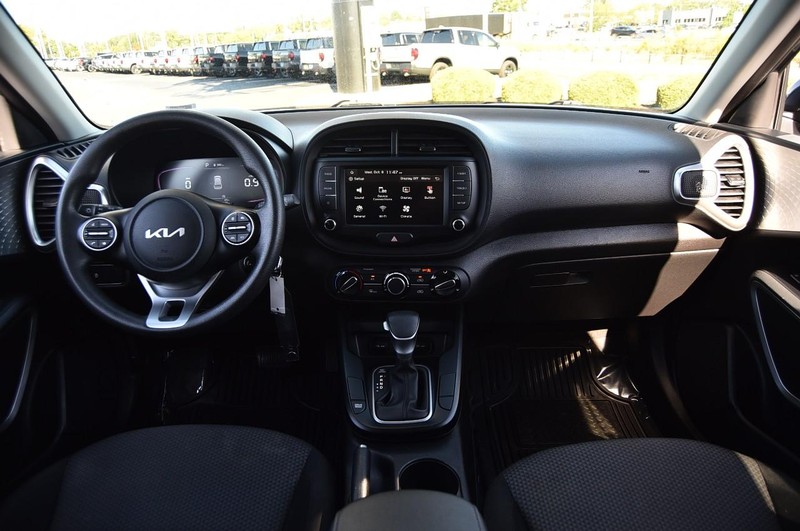 Kia Soul Vehicle Image 07