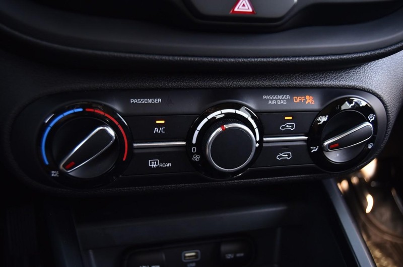 Kia Soul Vehicle Image 14