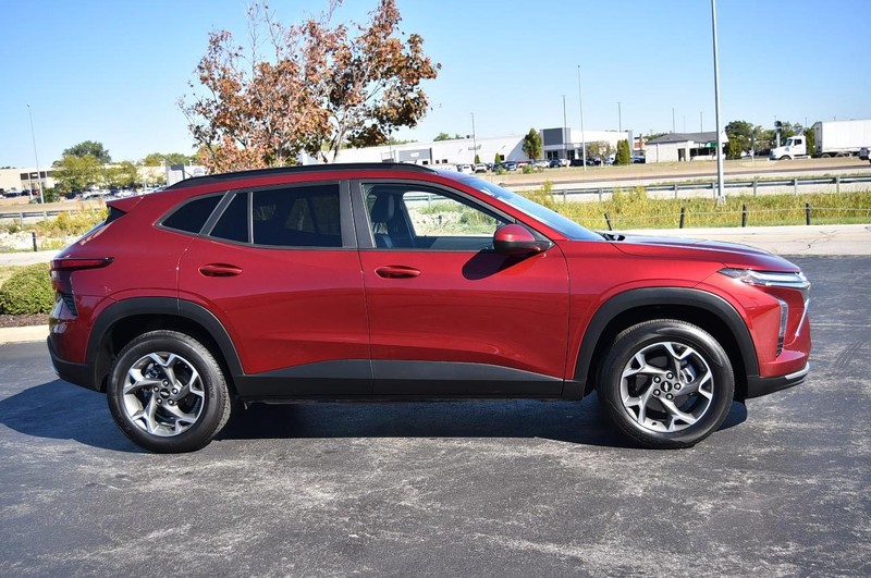 Chevrolet Trax Vehicle Image 05