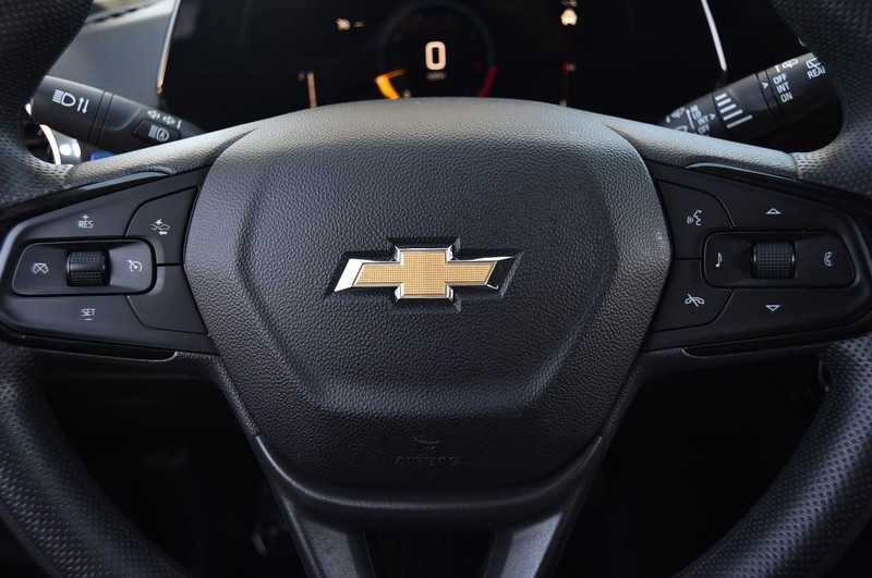 Chevrolet Trax Vehicle Image 17