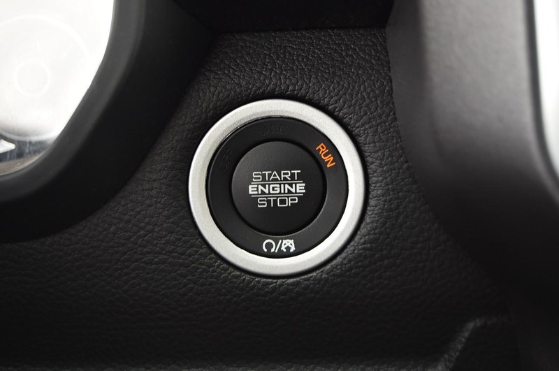 Ram 1500 Vehicle Image 17