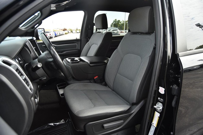 Ram 1500 Vehicle Image 19