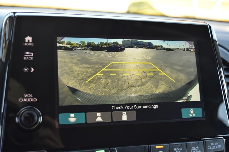 Honda Odyssey Vehicle Full-screen Gallery Image 13