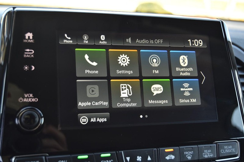 Honda Odyssey Vehicle Full-screen Gallery Image 16