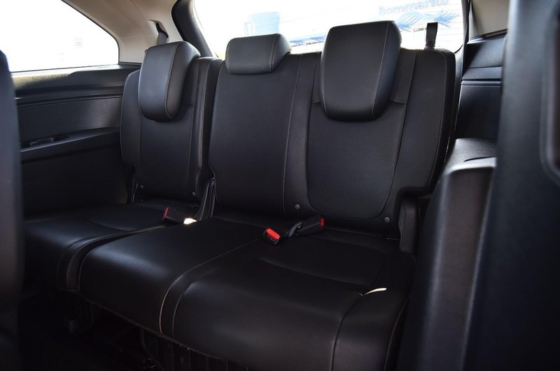 Honda Odyssey Vehicle Full-screen Gallery Image 29