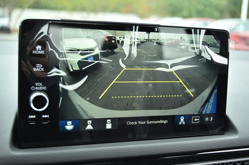 Honda Civic Sedan Hybrid Vehicle Full-screen Gallery Image 13